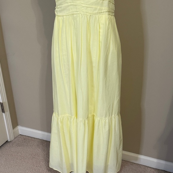 Universal Thread Light Yellow Maxi Dress - Picture 3 of 5